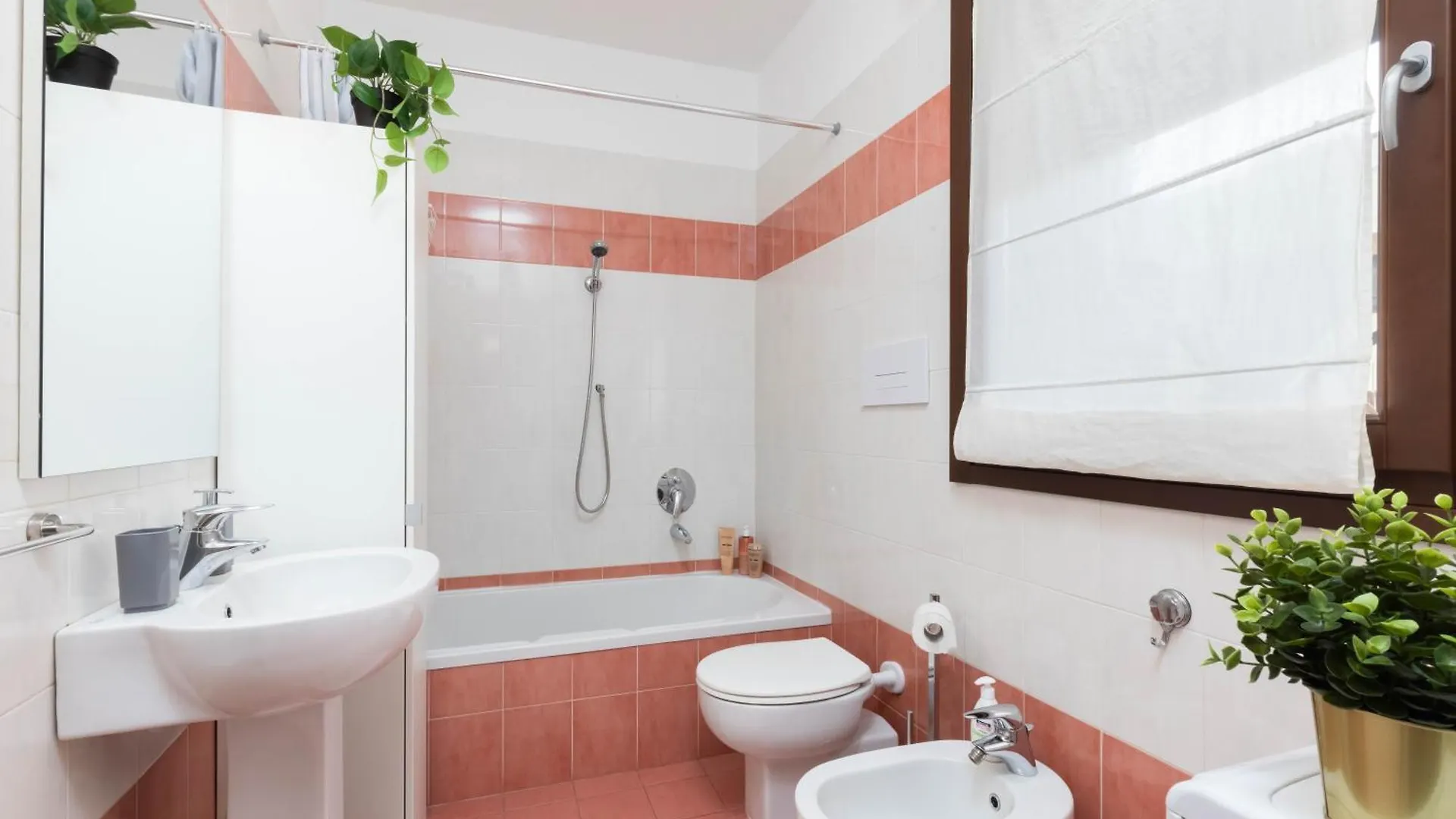 Terrace Milan Con Parcheggio Incluso Apartment